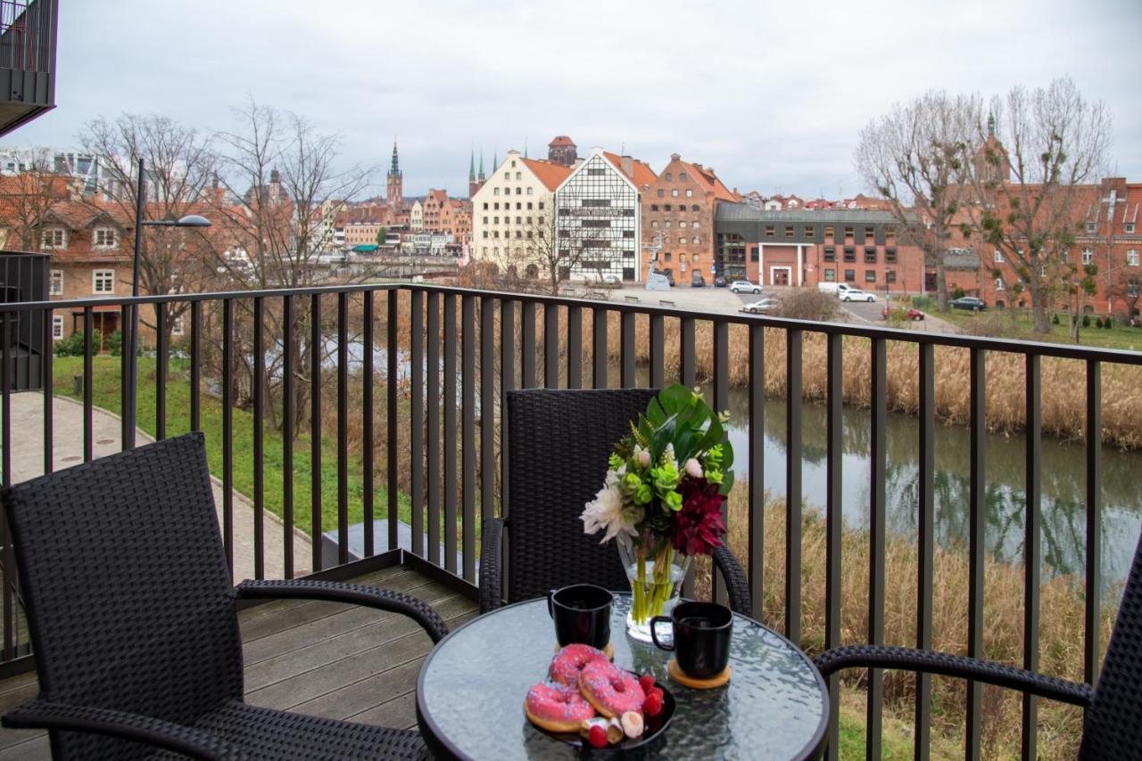 Maya'S Flats & Resorts - River View Danzig Exterior foto